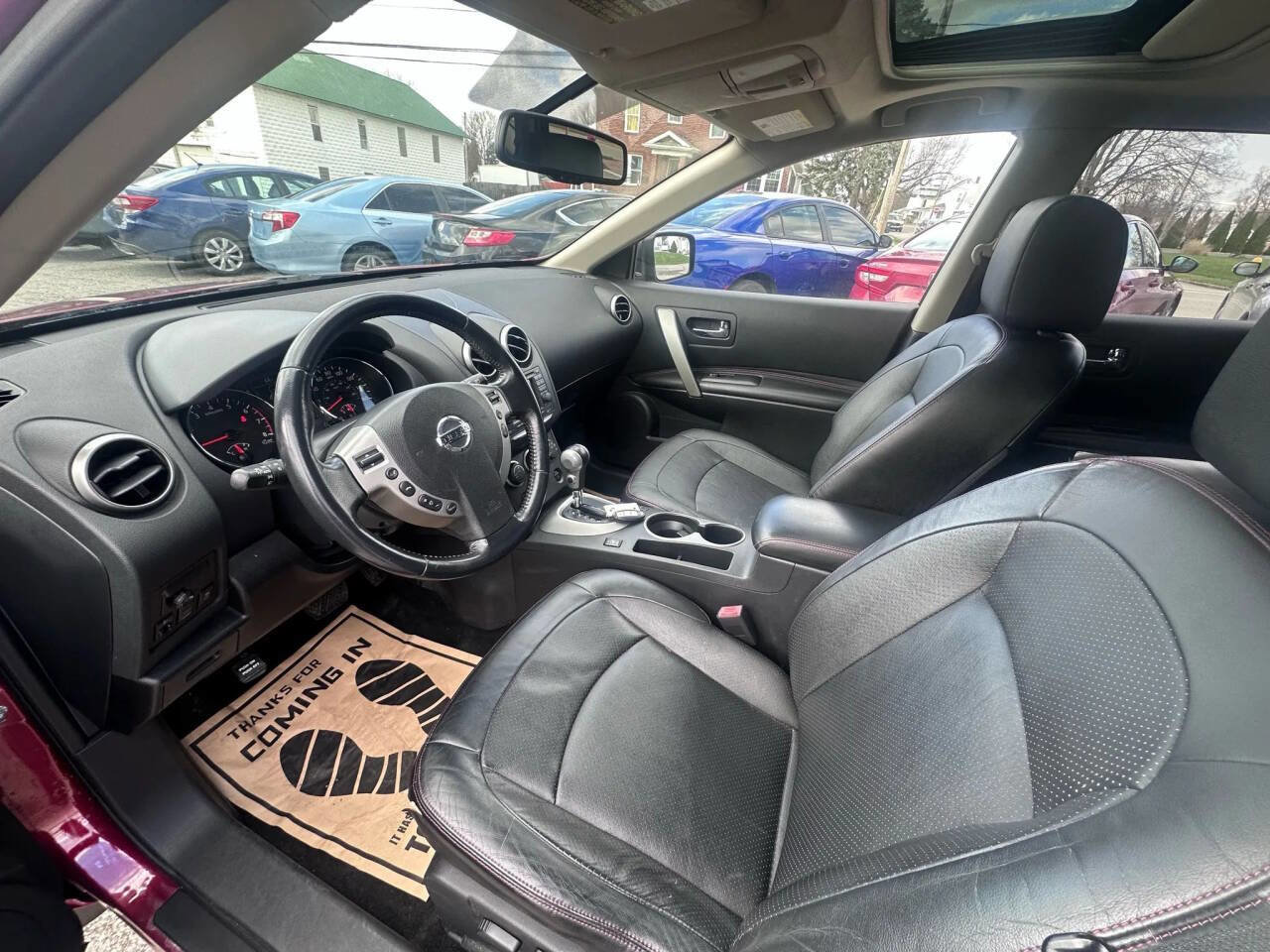 Used 2011 Nissan Rogue SV w/ SL Pkg image 9