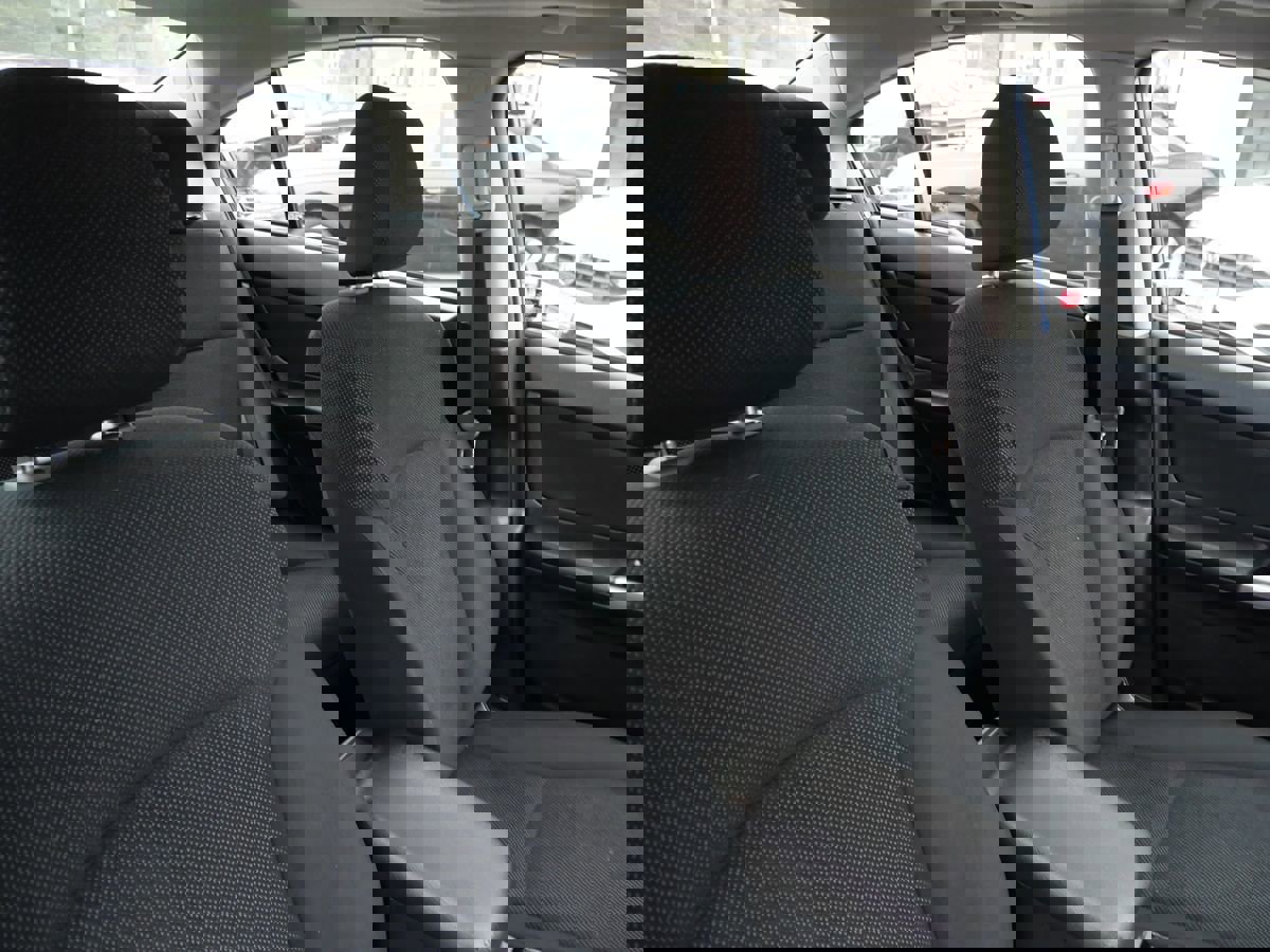 Used 2015 Subaru Impreza 2.0i Premium image 24