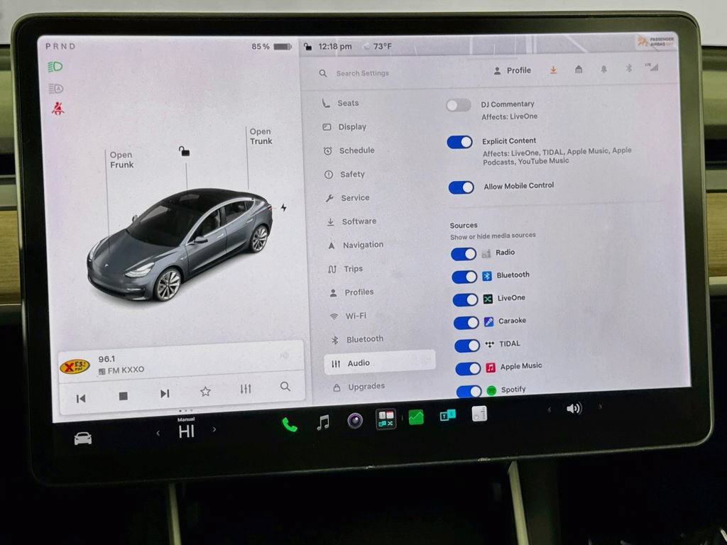 Used 2018 Tesla Model 3 Mid Range RWD image 52
