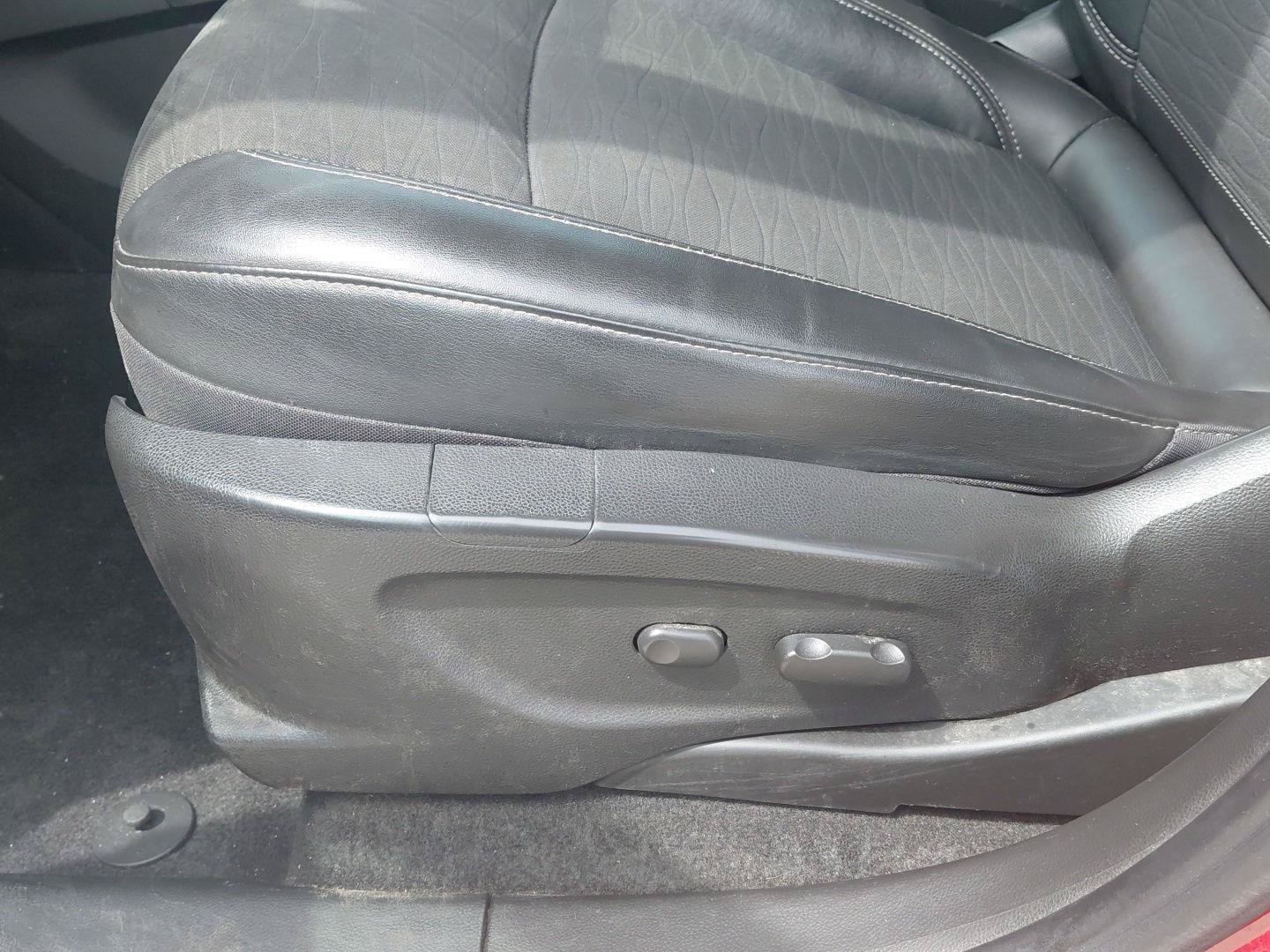 Used 2016 Buick Encore Convenience AWD/4WD image 23