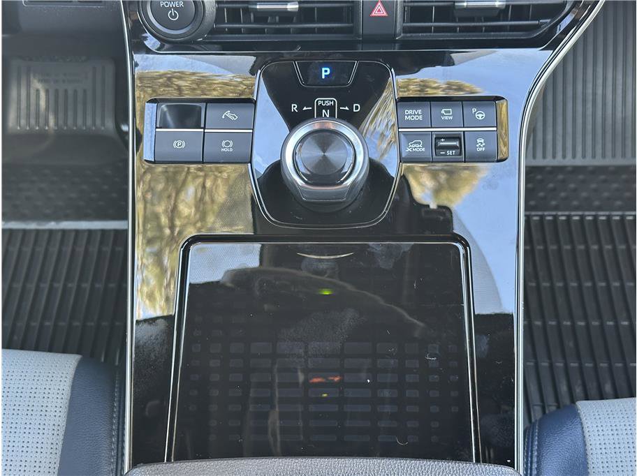 Used 2024 Subaru Solterra w/ Limited Package image 26