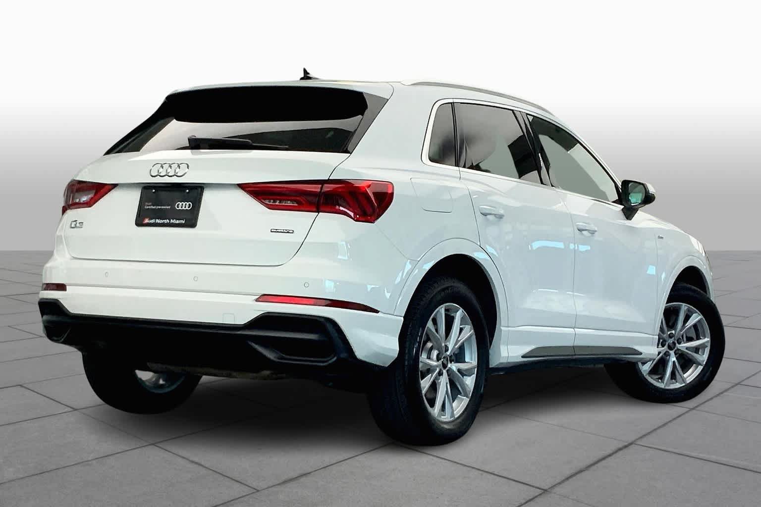 Used 2021 Audi Q3 2.0T Premium w/ Convenience Package AWD/4WD image 13