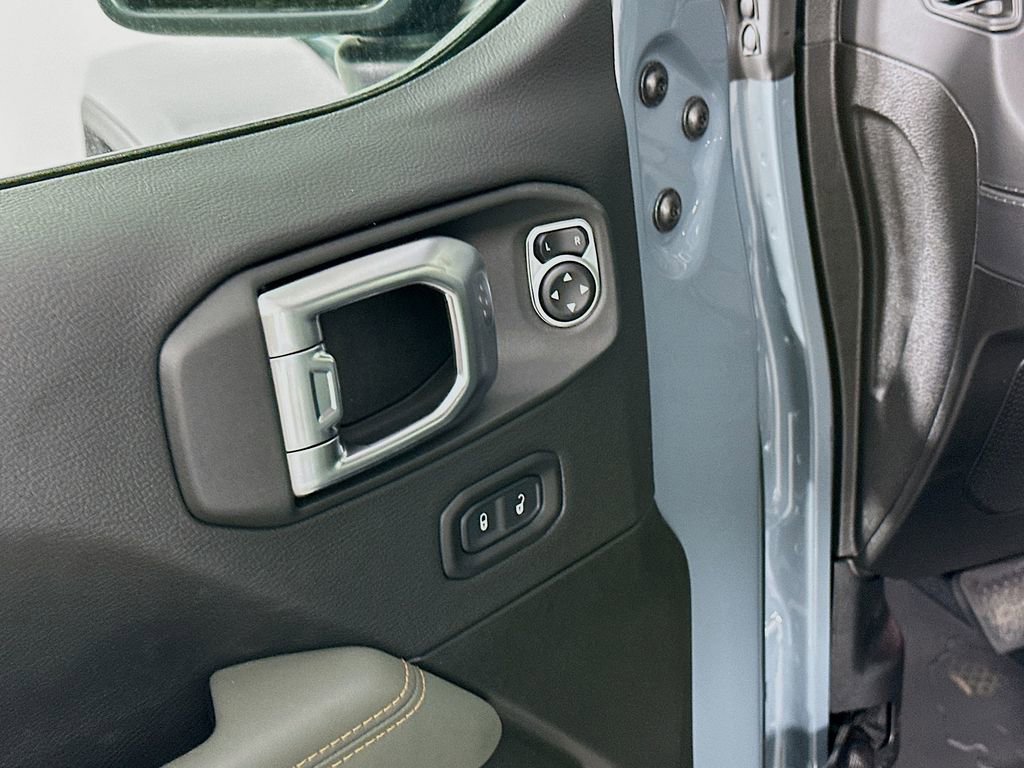 New 2026 Jeep Gladiator Mojave AWD/4WD image 23