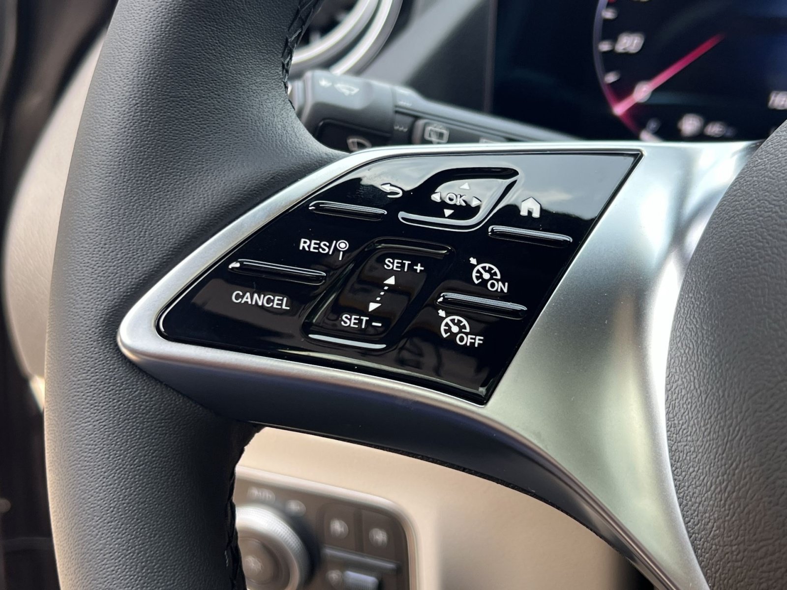 New 2026 Mercedes-Benz GLA 250 4MATIC image 36