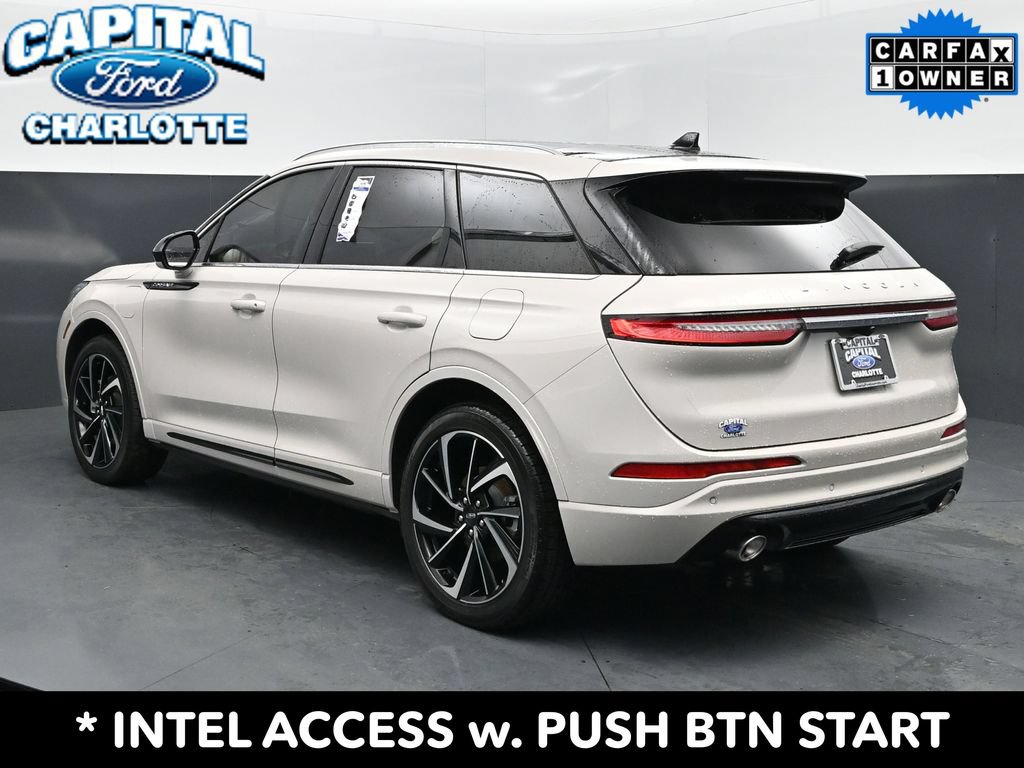 Used 2024 Lincoln Corsair Grand Touring AWD/4WD image 7