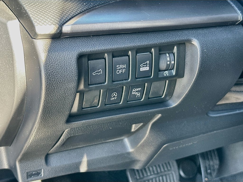 Used 2024 Subaru Forester Premium AWD/4WD image 10