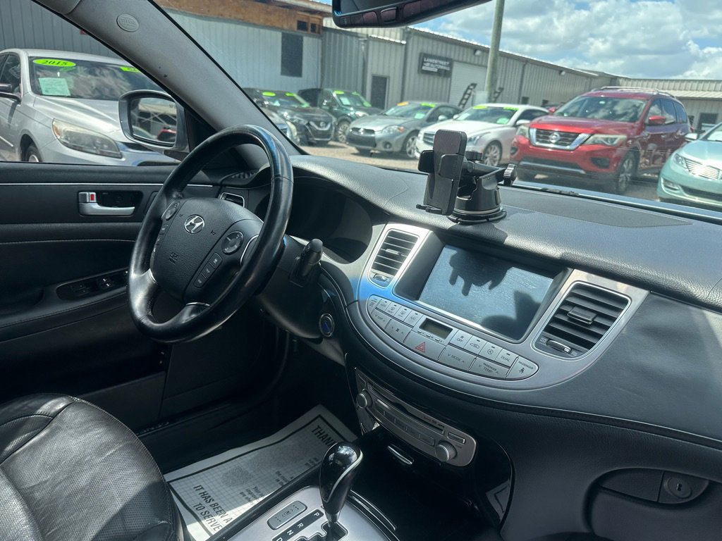 Used 2014 Hyundai Genesis 5.0 R-Spec image 8