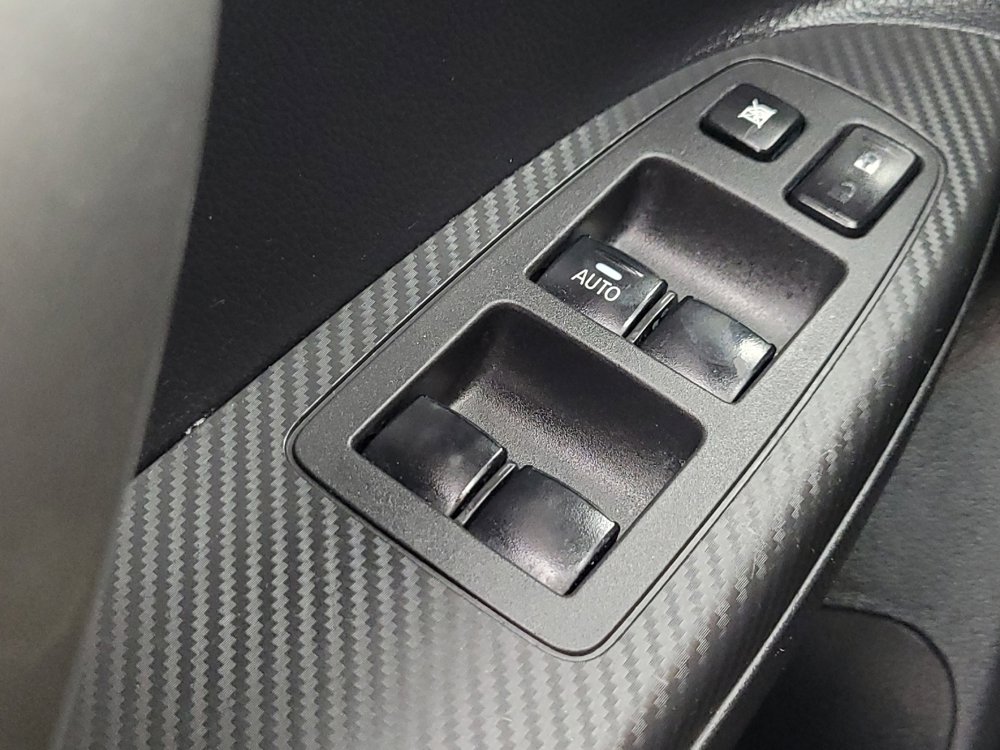 Used 2020 Mitsubishi Eclipse Cross ES FWD image 27