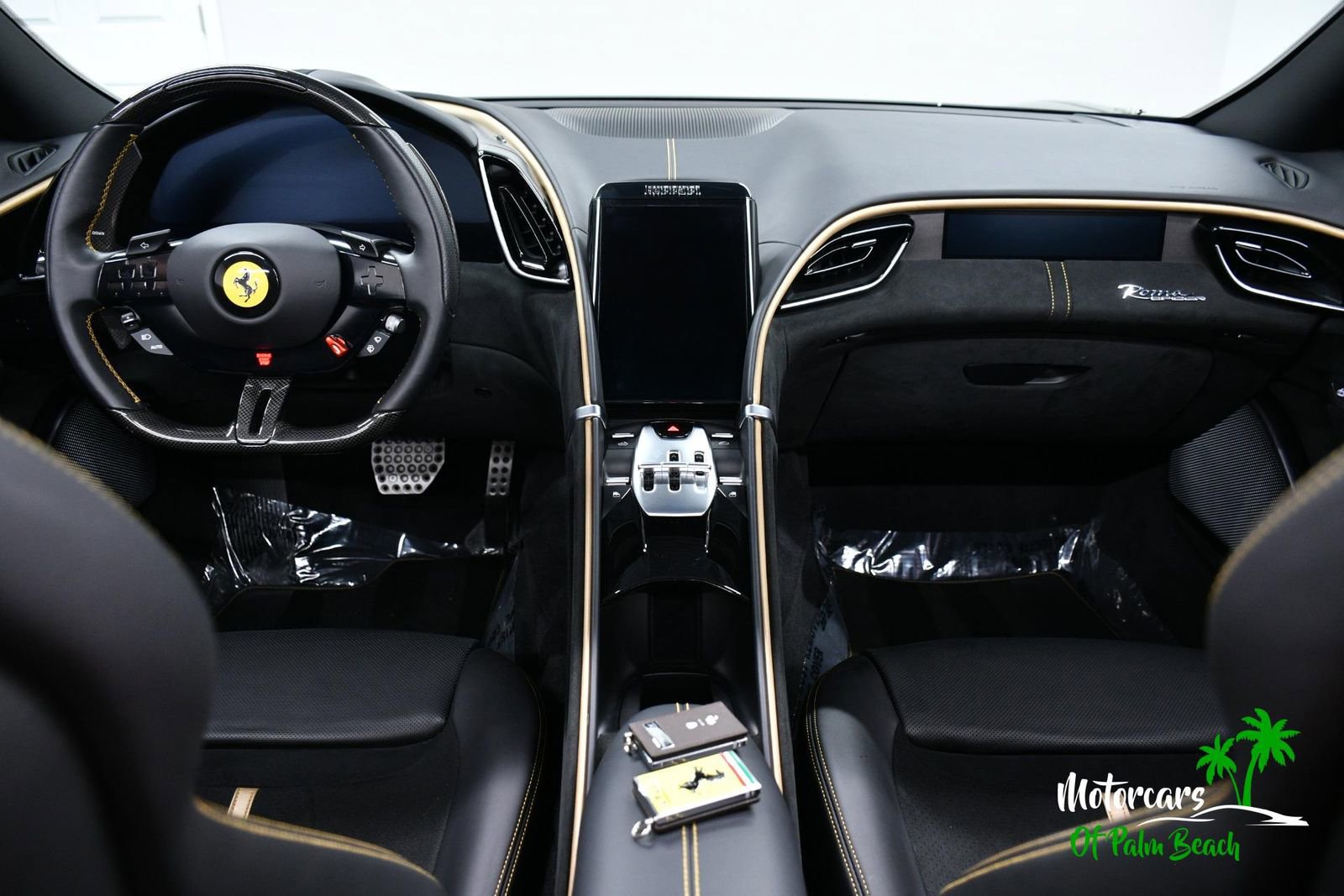 Used 2024 Ferrari Roma Spider RWD image 58