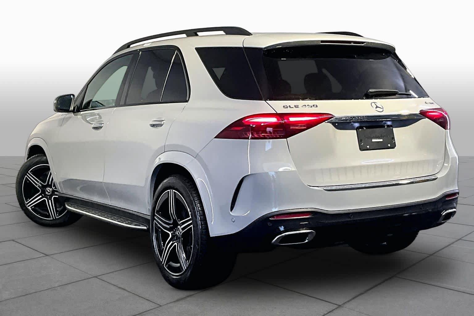 New 2026 Mercedes-Benz GLE 450 4MATIC image 3