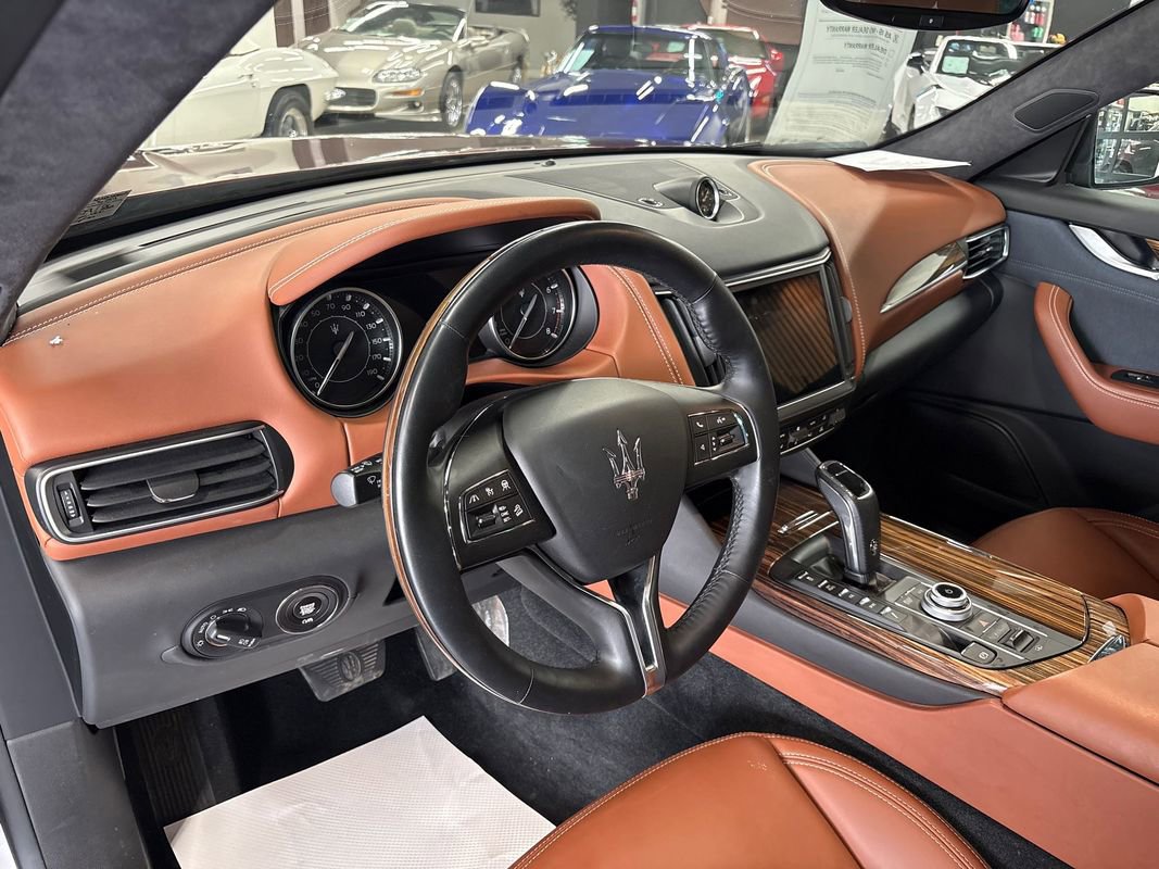 Used 2022 Maserati Levante GT image 34