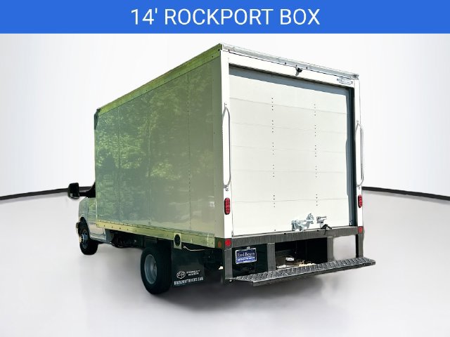 New 2026 Chevrolet Express 3500 w/ Power Convenience Package RWD image 4