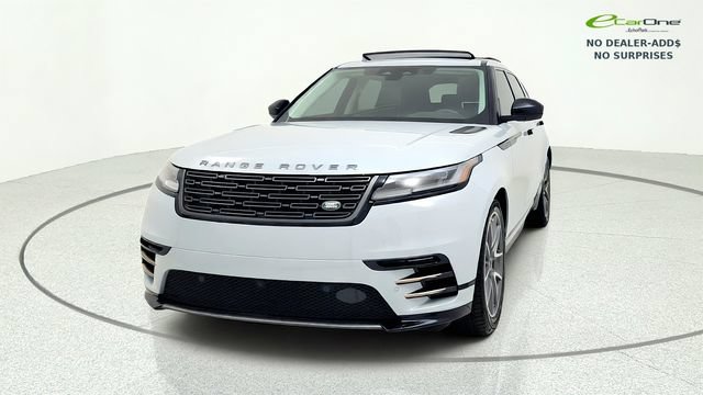 Used 2025 Land Rover Range Rover Velar Dynamic SE AWD/4WD image 3