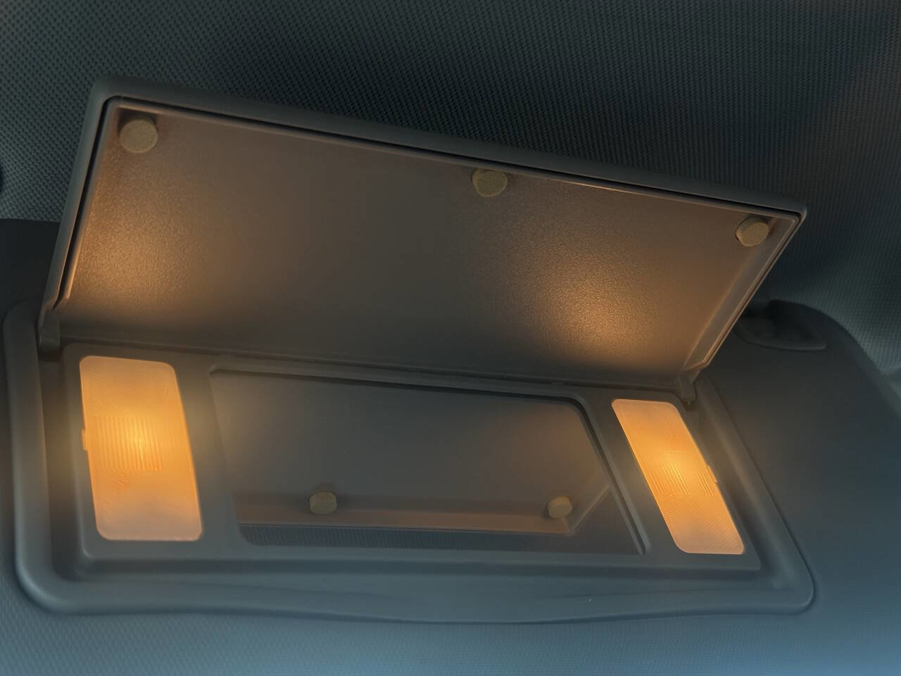 Used 2015 Chevrolet Cruze LT image 28