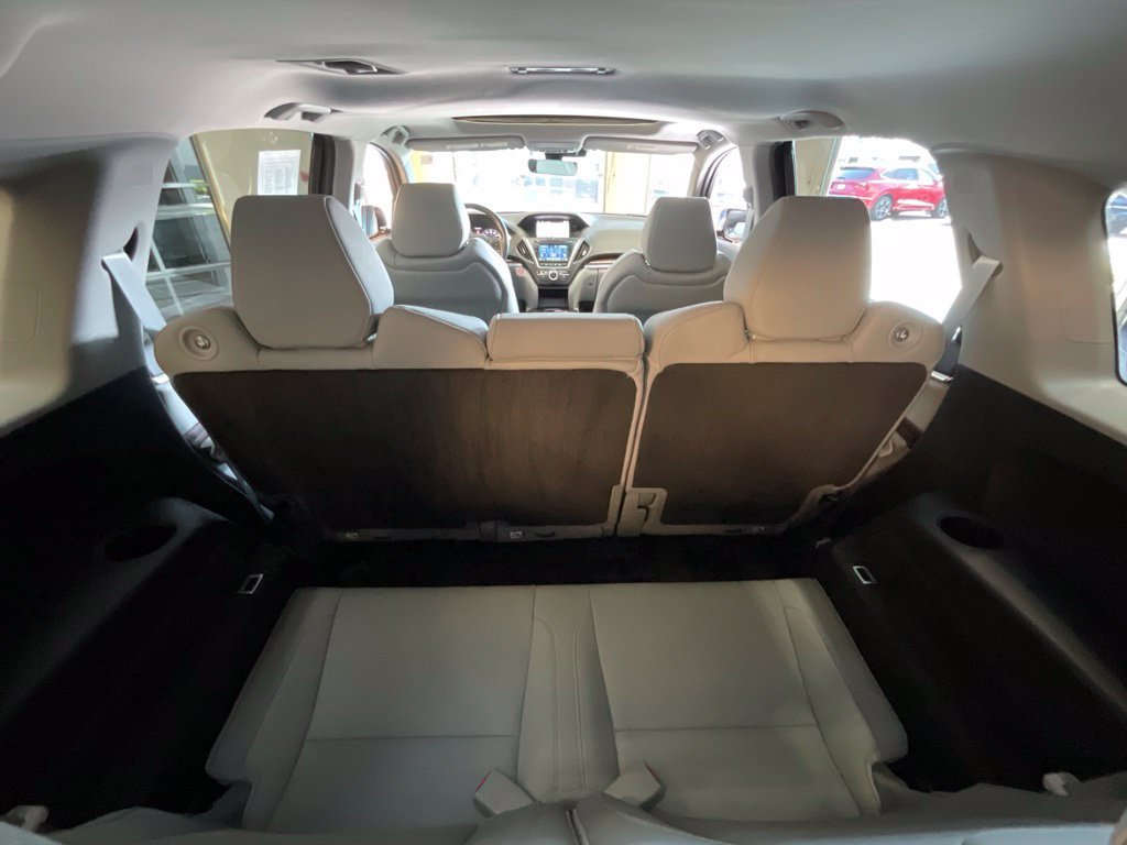 Certified 2017 Acura MDX w/ Technology Package AWD/4WD image 26