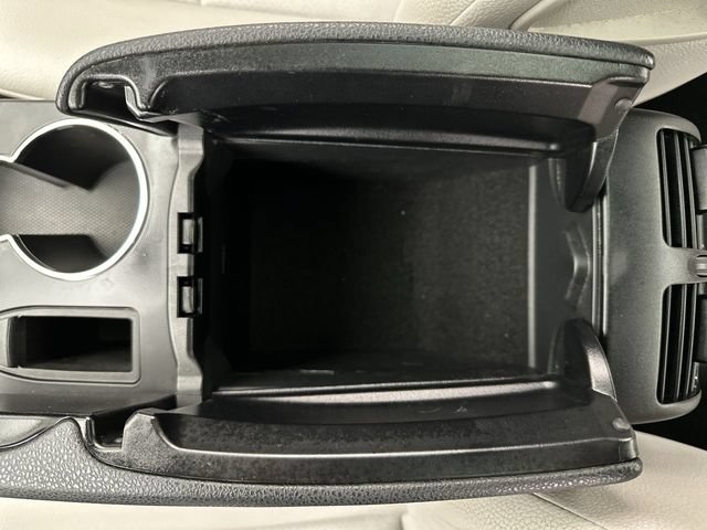 Used 2011 Mercedes-Benz C 300 4MATIC Sedan image 19