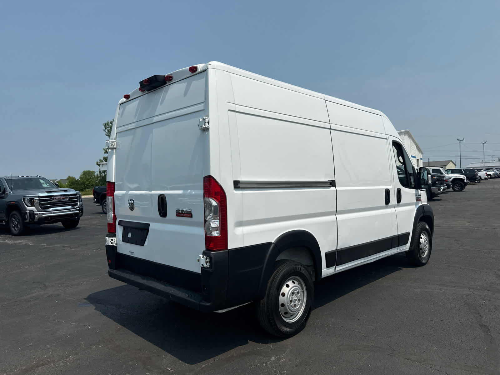 Used 2019 RAM ProMaster 2500 FWD image 5