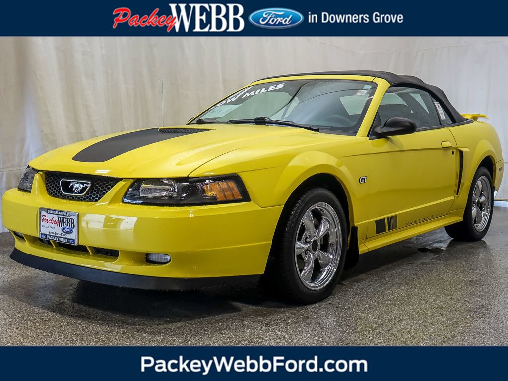 Used 2001 Ford Mustang GT RWD image 1