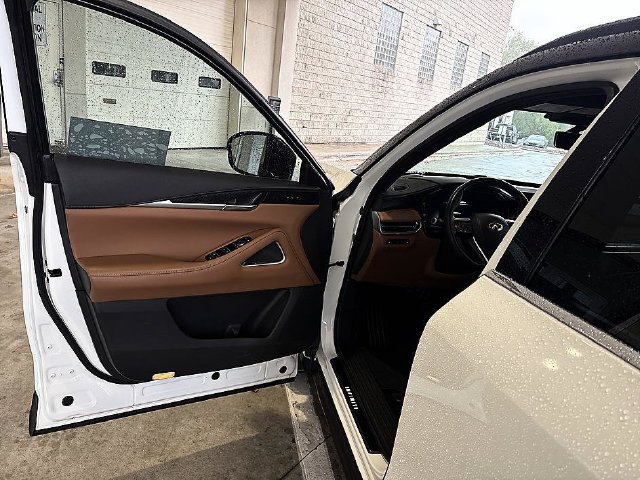 Certified 2023 INFINITI QX60 Autograph w/ Cargo Package AWD/4WD image 17