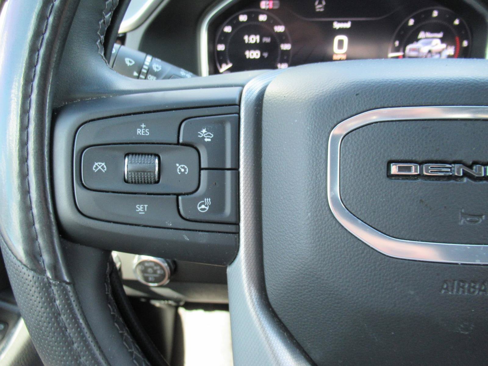 Used 2026 GMC Sierra 2500 Denali w/ Denali Reserve Package AWD/4WD image 27