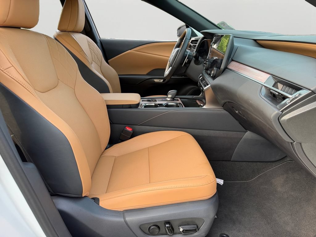 Certified 2025 Lexus RX 350h AWD/4WD image 8