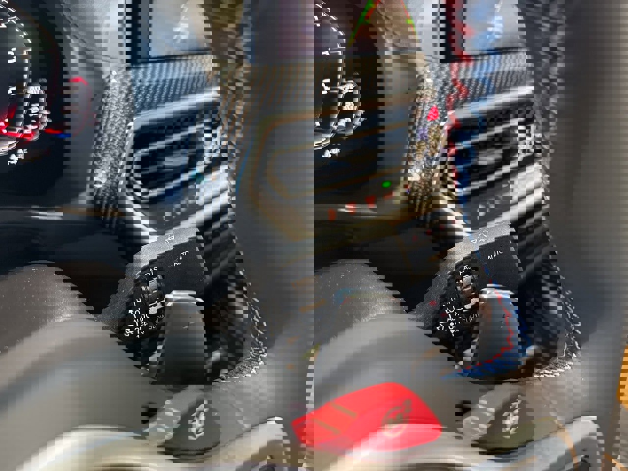 New 2025 BMW X4 M w/ Competition Package image 23