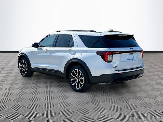 Used 2025 Ford Explorer ST-Line RWD image 7