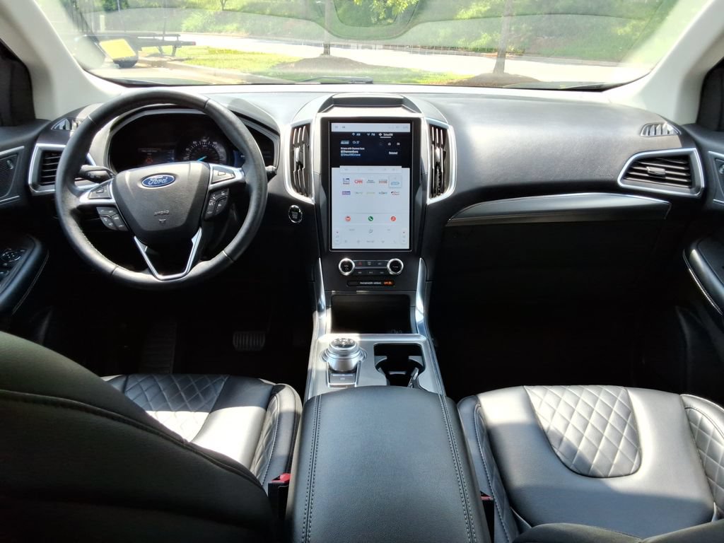 Used 2024 Ford Edge Titanium AWD/4WD image 20