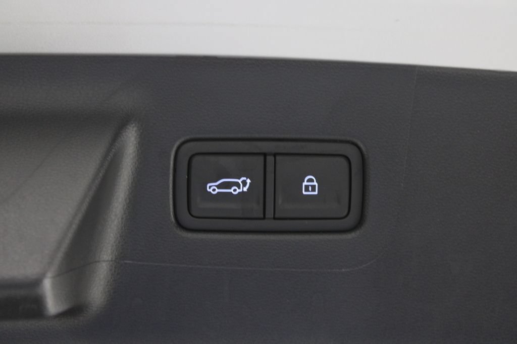 Certified 2026 Hyundai Santa Fe SEL FWD image 19