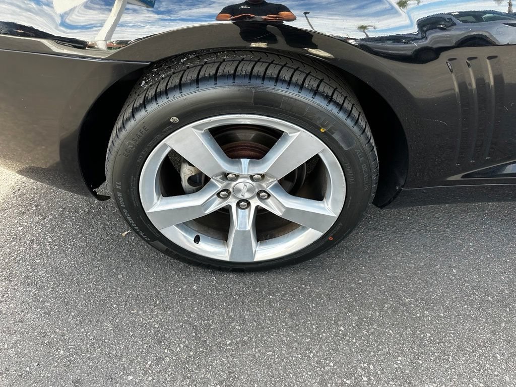 Used 2010 Chevrolet Camaro LT w/ RS Package RWD image 10