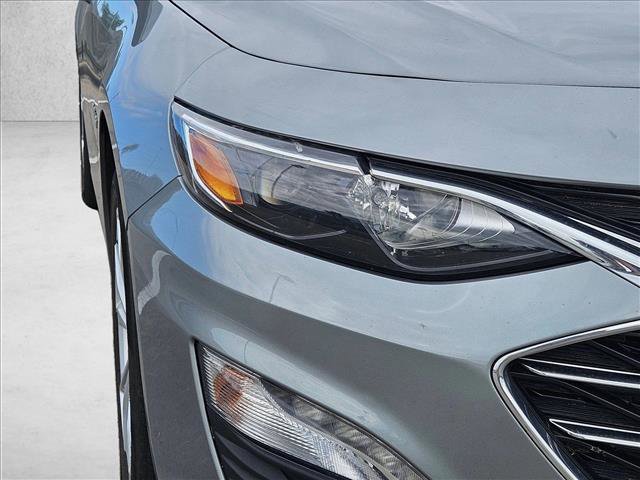 Used 2025 Chevrolet Malibu LT FWD image 12
