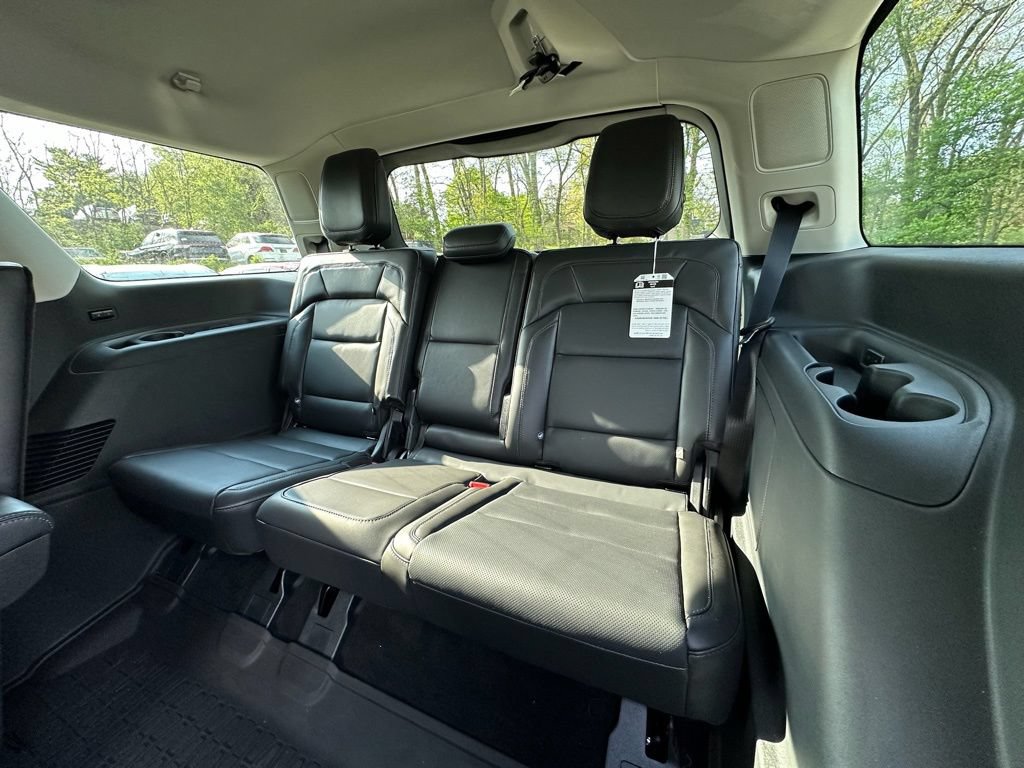 New 2025 Lincoln Navigator Reserve AWD/4WD image 21