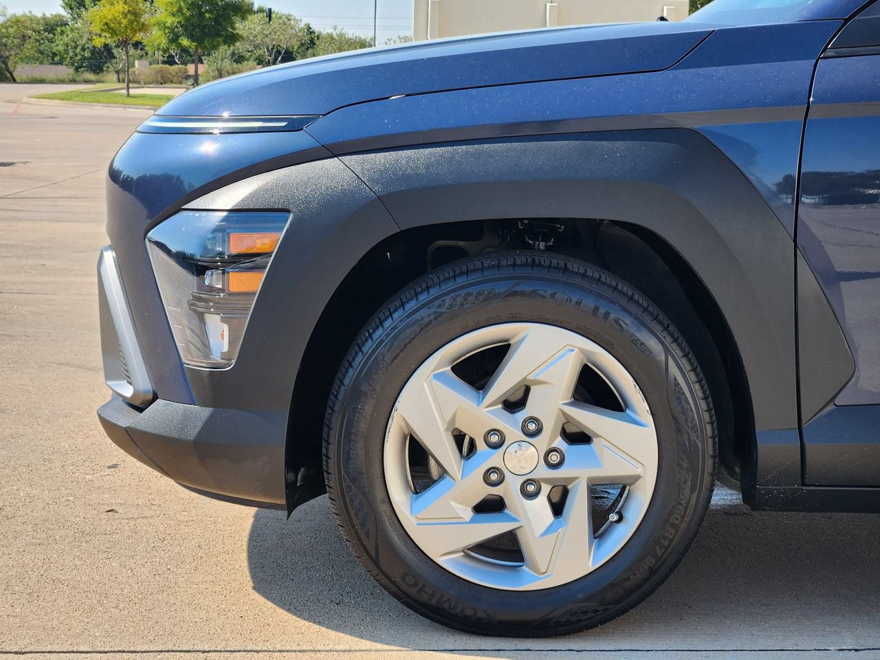 Used 2024 Hyundai Kona SE FWD image 7