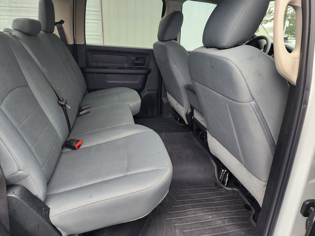 Used 2018 RAM 3500 Tradesman w/ Chrome Appearance Group AWD/4WD image 12