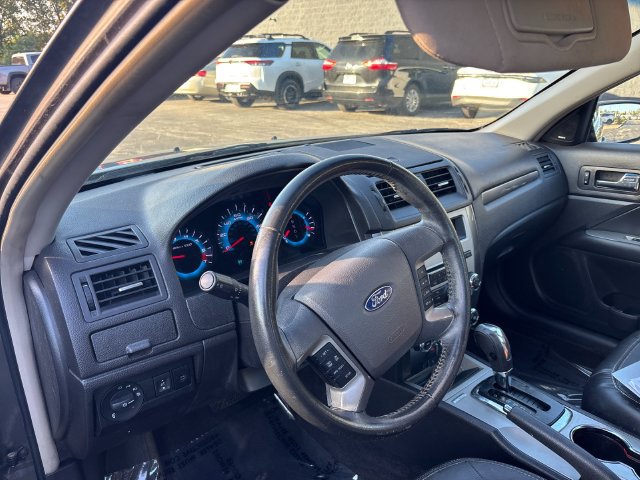 Used 2010 Ford Fusion SEL FWD image 10