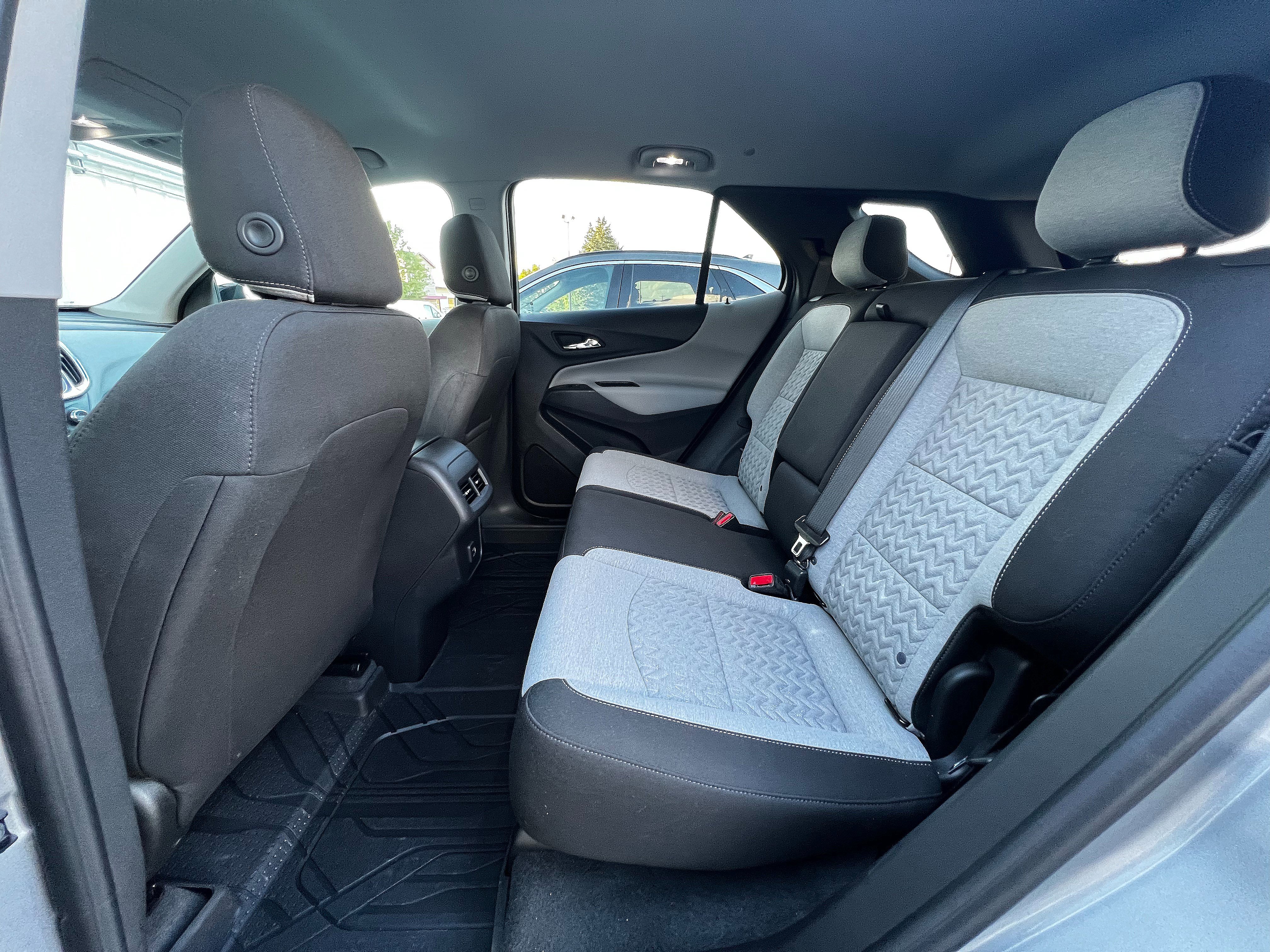 Used 2024 Chevrolet Equinox LS w/ LS Convenience Package image 25