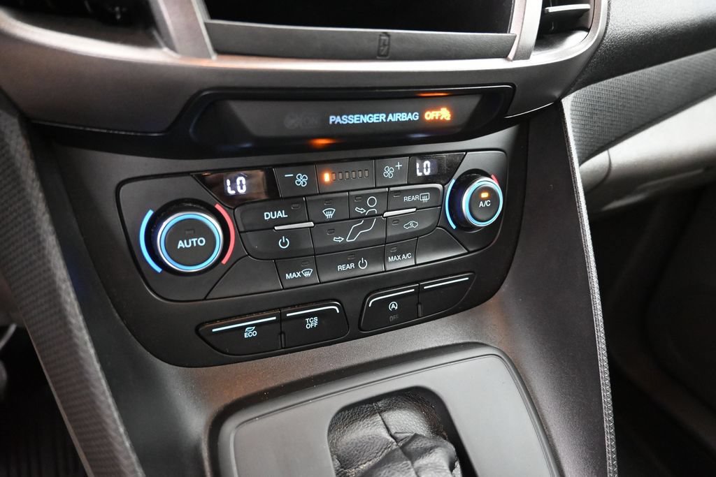 Used 2020 Ford Transit Connect XL FWD image 17