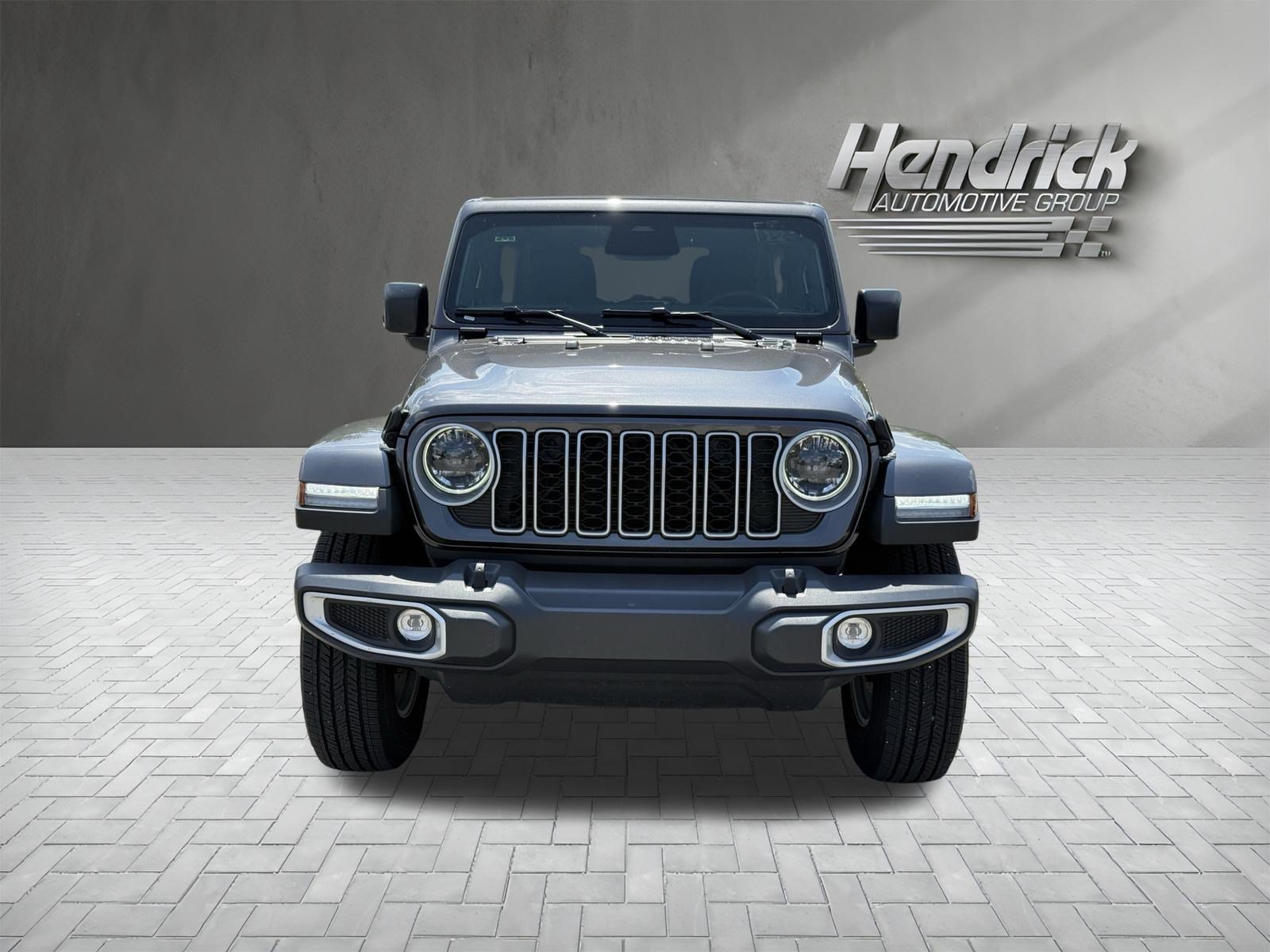 Used 2026 Jeep Wrangler Unlimited Sahara AWD/4WD image 3