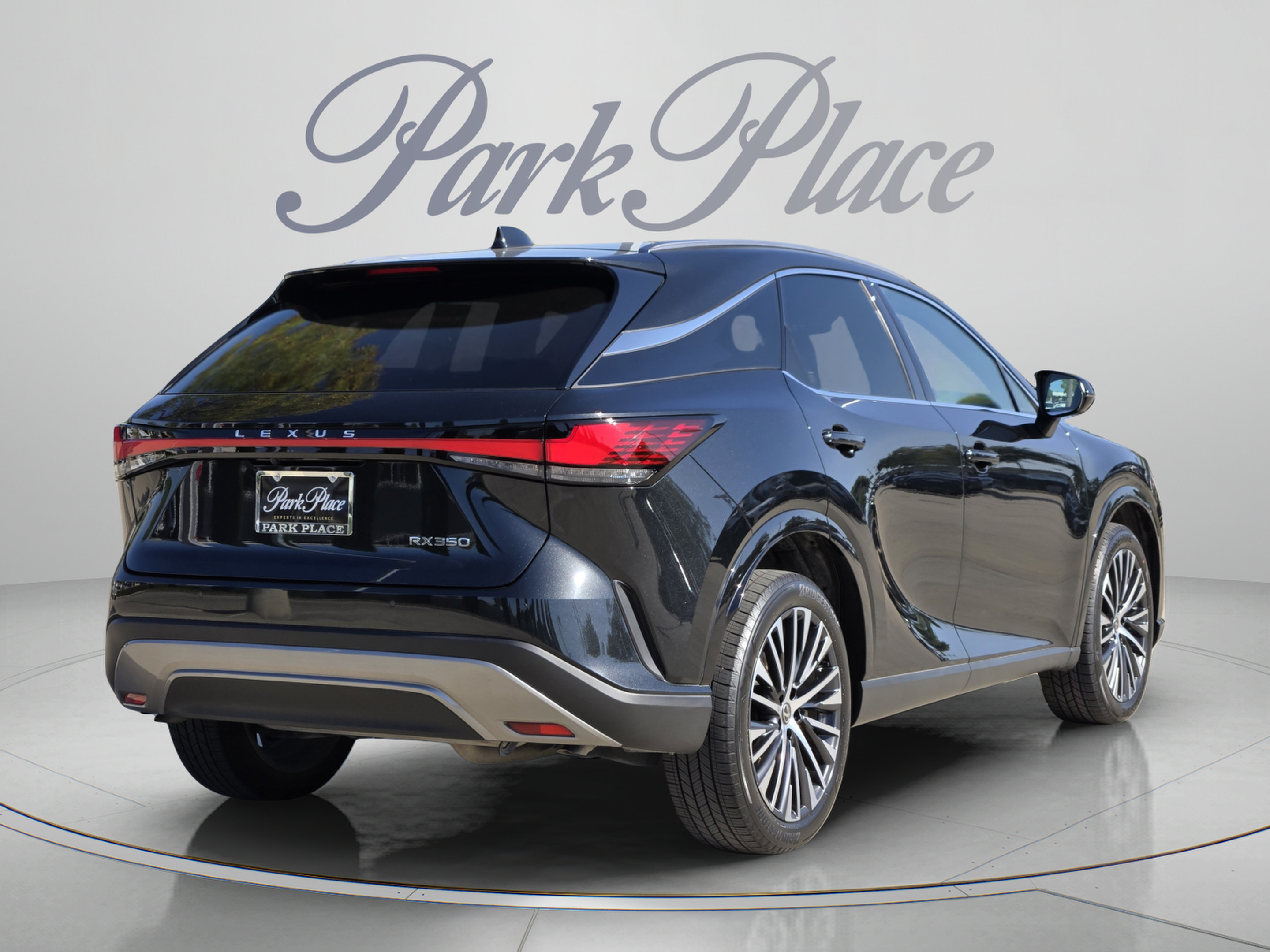 Certified 2025 Lexus RX 350 Premium Plus w/ Accessory Package (Z1) FWD image 5