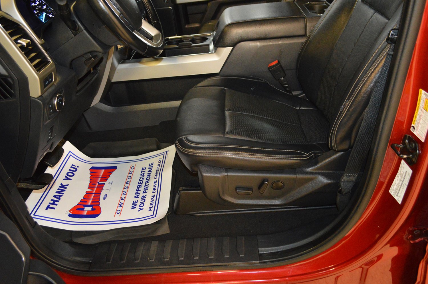 Used 2022 Ford F250 Lariat image 15