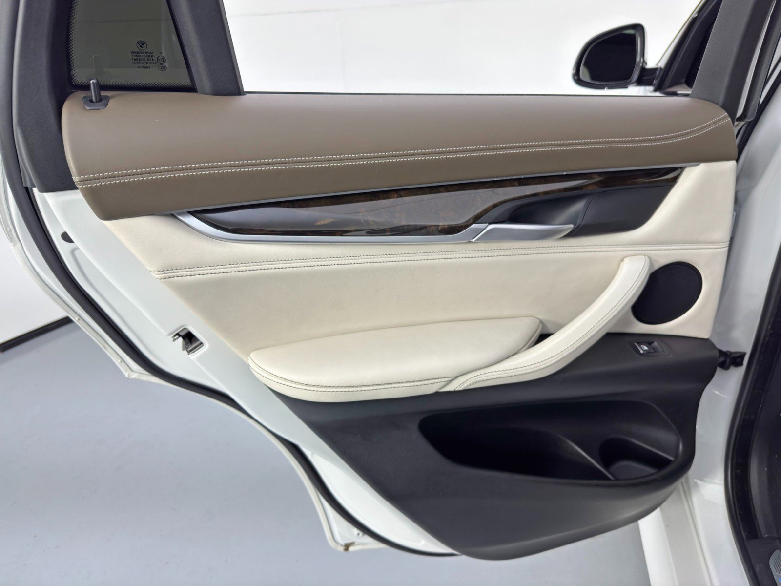 Used 2017 BMW X6 xDrive35i image 43