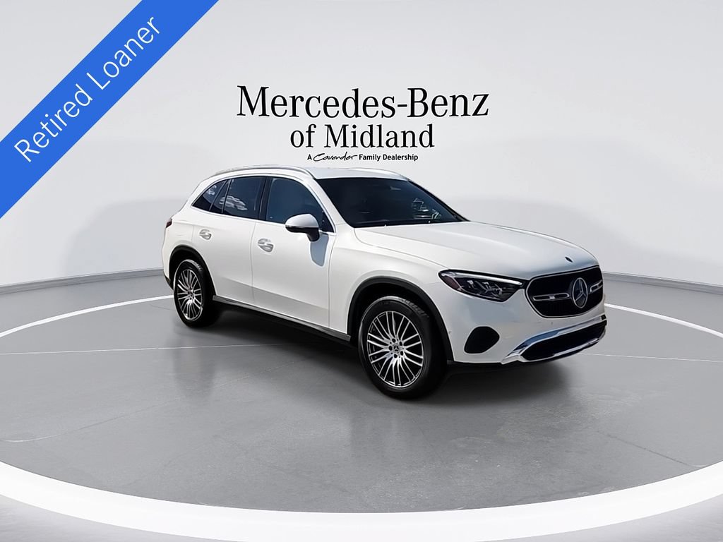 New 2025 Mercedes-Benz GLC 300 4MATIC image 2