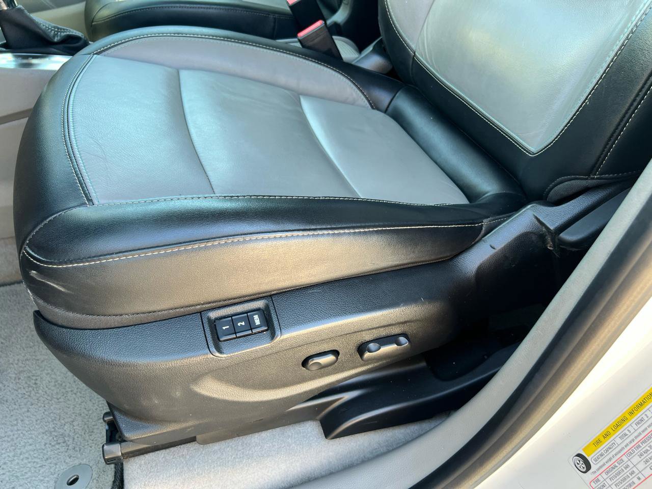 Used 2014 Buick Encore Premium FWD image 31