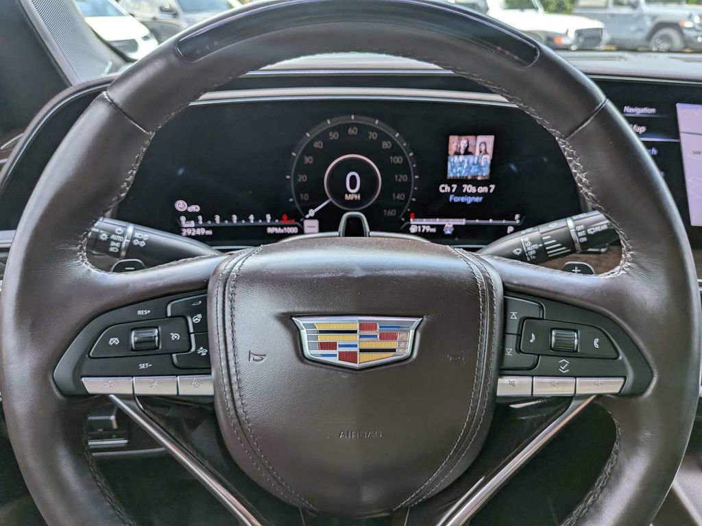 Used 2024 Cadillac Escalade Sport Platinum w/ LPO, ONYX Package AWD/4WD image 36