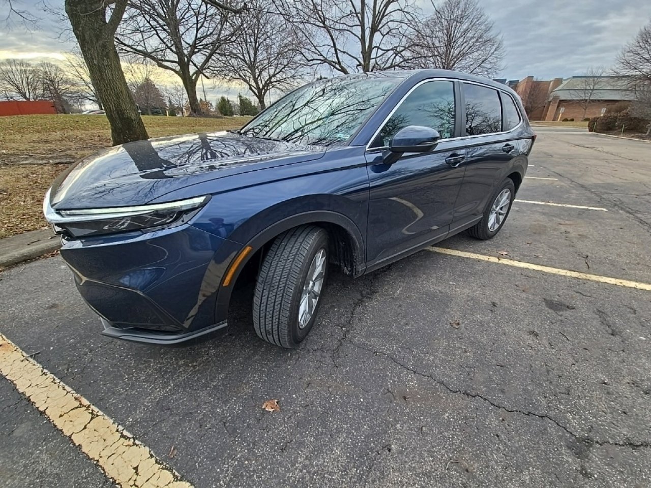 Used 2024 Honda CR-V EX-L image 6