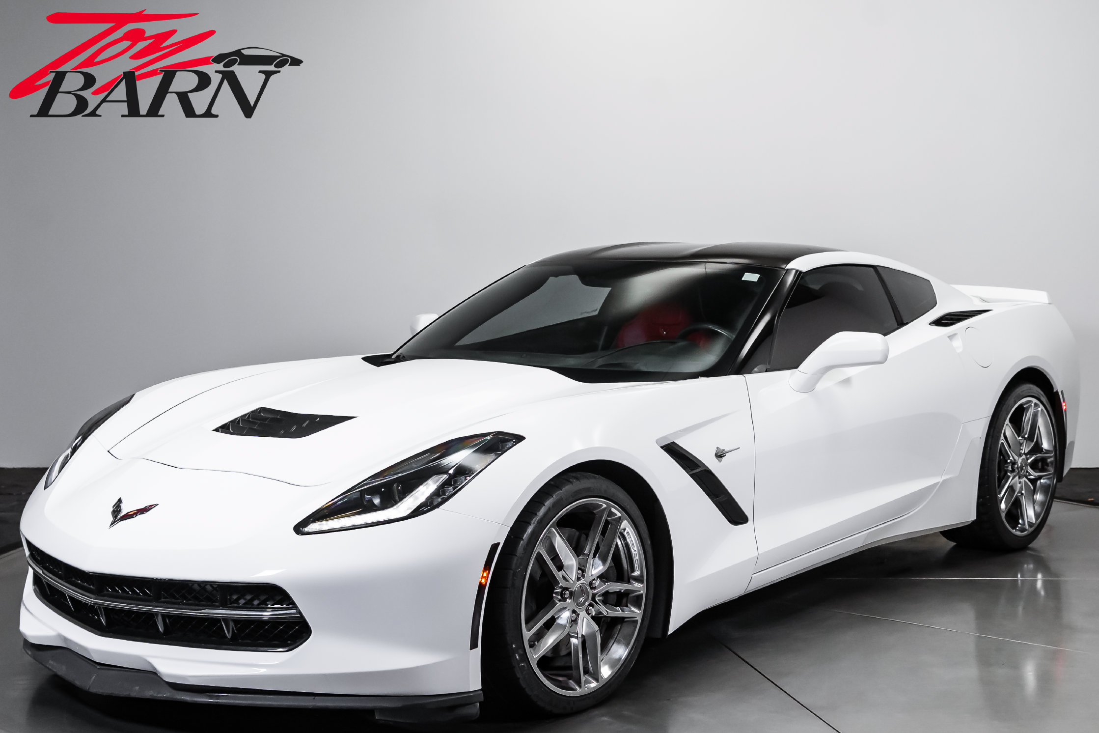 Used 2015 Chevrolet Corvette Stingray Coupe w/ 2LT Preferred Equipment Group RWD image 9