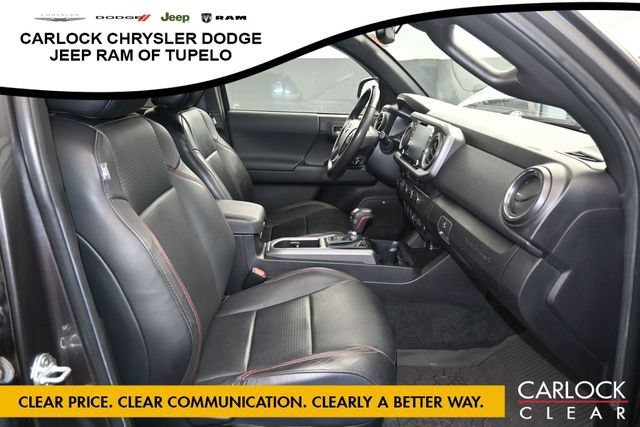 Used 2023 Toyota Tacoma TRD Pro AWD/4WD image 33