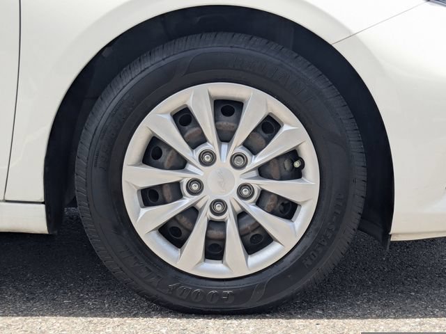 Certified 2023 Kia Forte LX FWD image 12