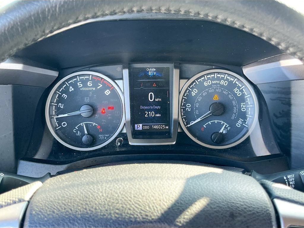 Used 2022 Toyota Tacoma SR5 w/ Technology Package AWD/4WD image 12