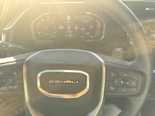 Used 2026 GMC Sierra 1500 Denali w/ Denali Reserve Package AWD/4WD image 13
